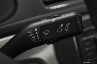 2015款朗逸1.6L自动舒适版