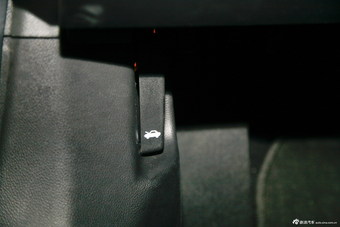 2014款君威1.6T自动时尚技术型