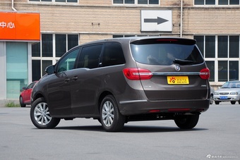 2015款GL8商务车2.4L豪华商务尊享版