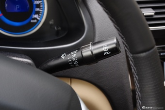 2015款吉利EC8 2.0L自动精英型