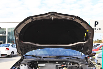 2016款明锐 1.6L手动前行版