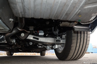 2016款捷豹XF 2.0T自动两驱风华版