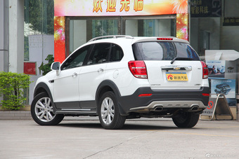 2015款科帕奇2.4L自动7座四驱旗舰版