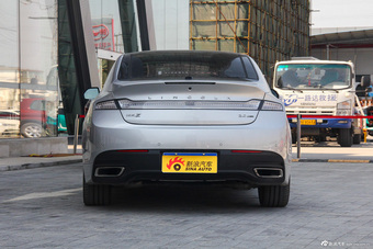 2014款林肯MKZ 2.0T自动尊耀版