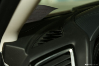 2016款马自达3昂克赛拉1.5L手动三厢舒适型