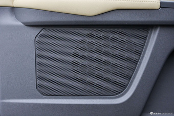 2014款风骏6 2.0T四驱领航型4D20B