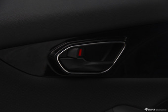 2015款V5菱致plus 1.5L手动智趣型