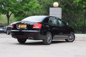 2015款吉利EC8 2.0L手动精英型