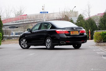 2015款雅阁2.0LXS精英版