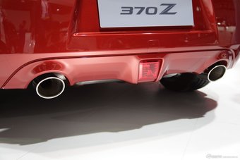 2013款日产370Z