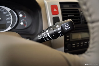 2013款途胜2.0L两驱自动舒适