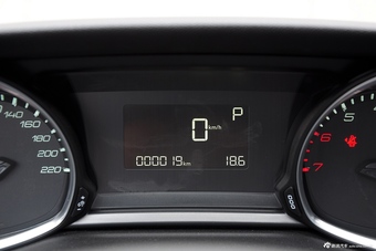 2015款东风标致308S 1.6T自动劲驰版