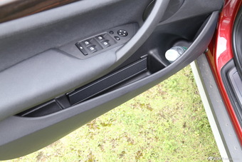 2014款宝马X1 xDrive20i X设计套装