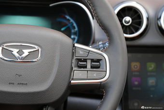 2016款凯翼X3 1.6L手动智联V版