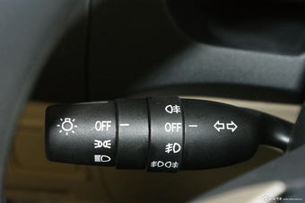 2011款骏捷FSV 1.5L手动舒适型