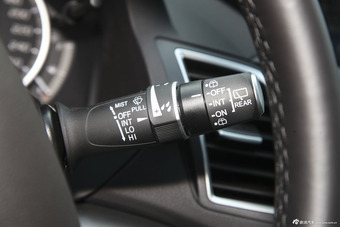 2016款讴歌RDX 3.0L自动两驱精锐版