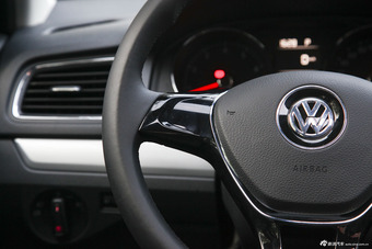 2015款朗逸1.4T自动DSG舒适版