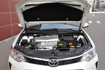 2015款凯美瑞骏瑞2.0S凌动版