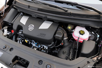 2013款别克GL8豪华商务车到店实拍