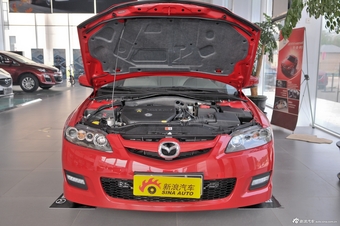 2013款马自达6 2.0L自动时尚型