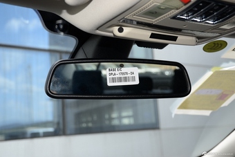 2016款捷豹XJL 2.0T自动两驱典雅商务版