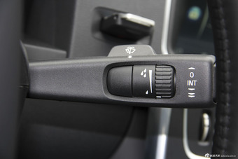 2016款沃尔沃S60L 1.5T自动 T3智行版