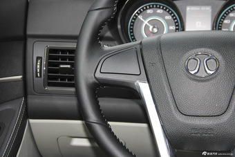 2016款北汽新能源EU系列EU260 电动