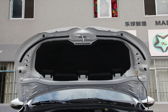 2015款东风雪铁龙C3-XR 1.6L手动先锋型
