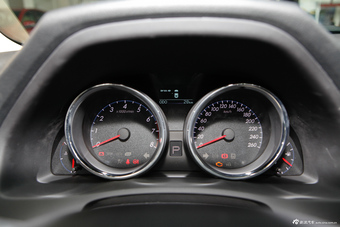 2013款锐志2.5V自动菁锐版