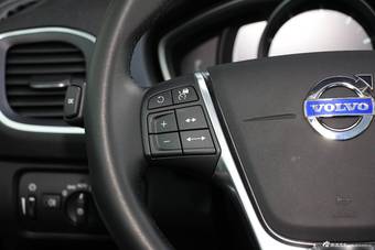 2015款沃尔沃V40到店实拍