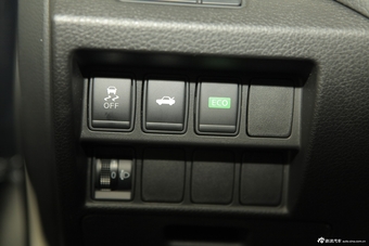 2013款天籁2.0L XL舒适版