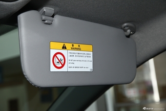 2014款威驰1.5L手动智尚版