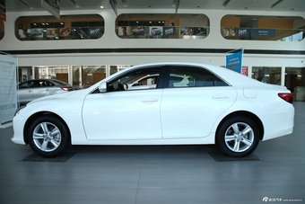 2013款锐志2.5L自动菁锐版图片