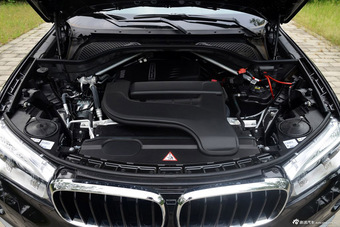 2015款宝马X6 2.0T自动xDrive28i