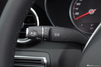 2015款奔驰C200运动版