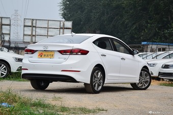 2016款领动 1.6L自动智炫精英型