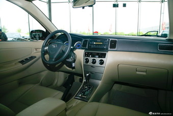 2013款花冠1.6L自动豪华版