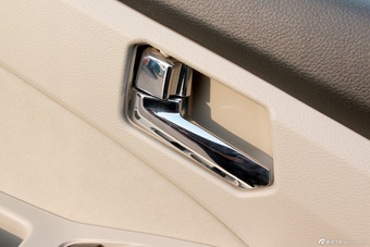 2015款启辰T70到店实拍