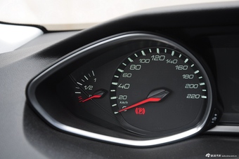 2015款东风标致308S 1.6T自动劲驰版