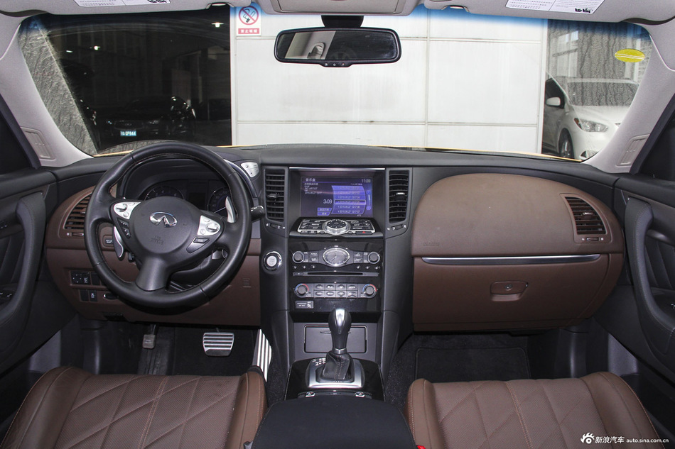 2013款英菲尼迪QX70 3.7L超越版
