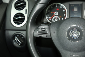 2015款途观2.0T自动四驱豪华版