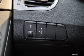 2012款朗动1.6L手动领先型