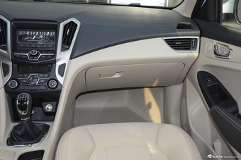 2015款艾瑞泽7 1.5T手动致领版