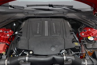 2015款捷豹XE 3.0T自动V6 S/C