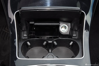 2015款奔驰C级 C200运动型