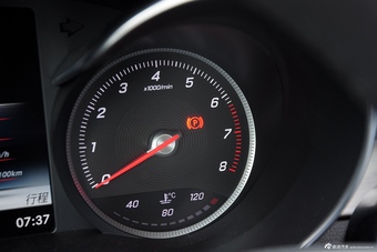 2015款奔驰C300运动版