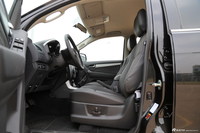 2015款五十铃mu-X 3.0T自动四驱探索型