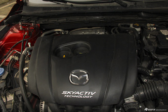 2014款阿特兹2.0L自动蓝天豪华版