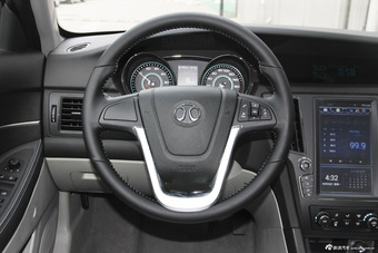 2016款北汽新能源EU系列EU260 电动