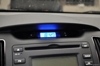 2011款悦动1.6L手动舒适型